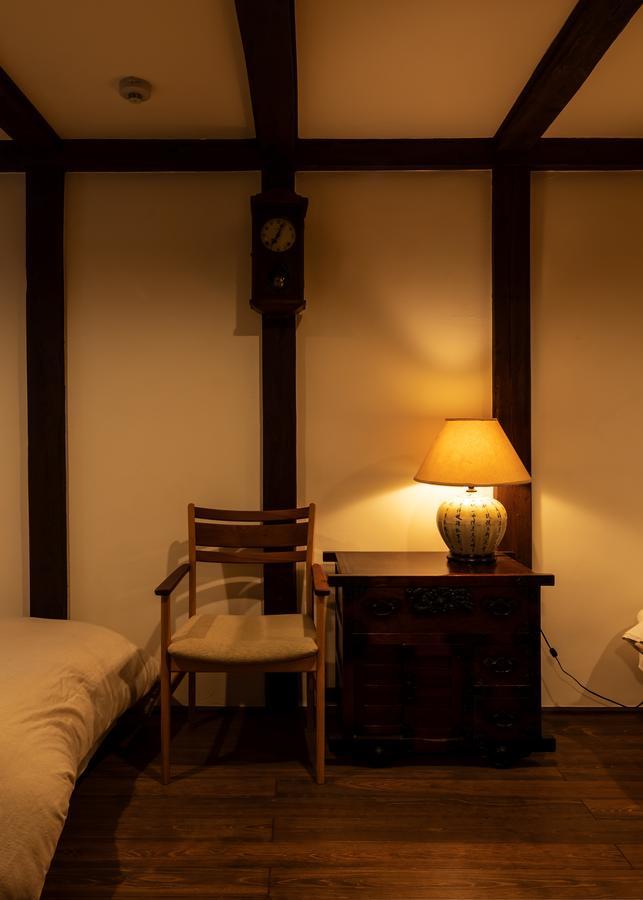 Soy Bed & Breakfast Takayama  Bagian luar foto